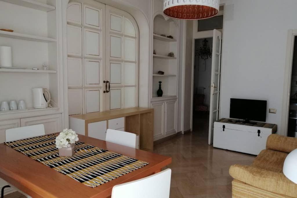 Apartamento Casa Valerio Bari Exterior foto